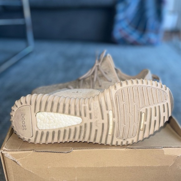 Adidas Yeezy Boost 350 Oxford Tan size 9.5 - Picture 5 of 8